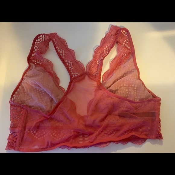 Victoria’s Secret bralette - Picture 2 of 3